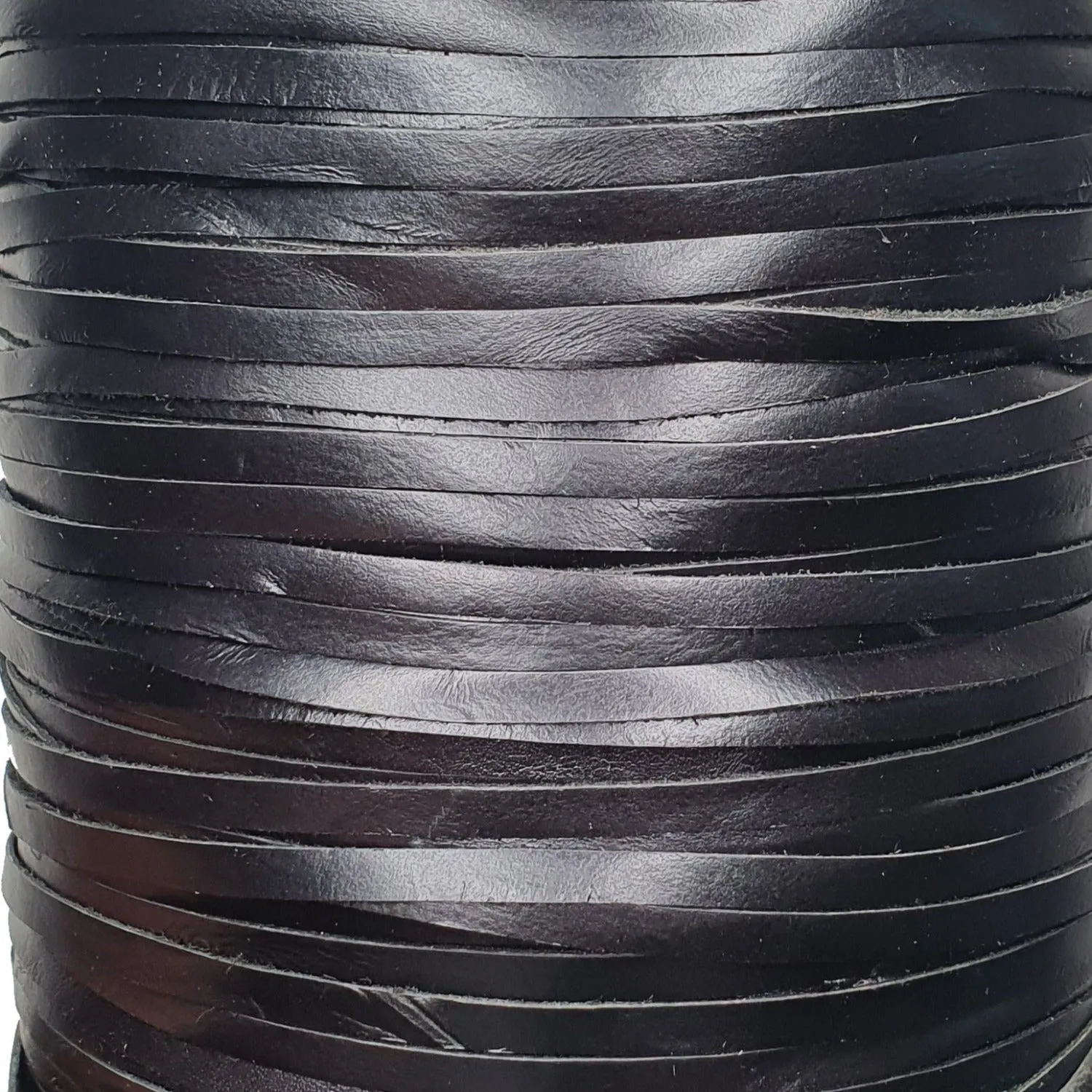 5 MM 3/16" RAW EDGE LEATHER (25 YARDS)