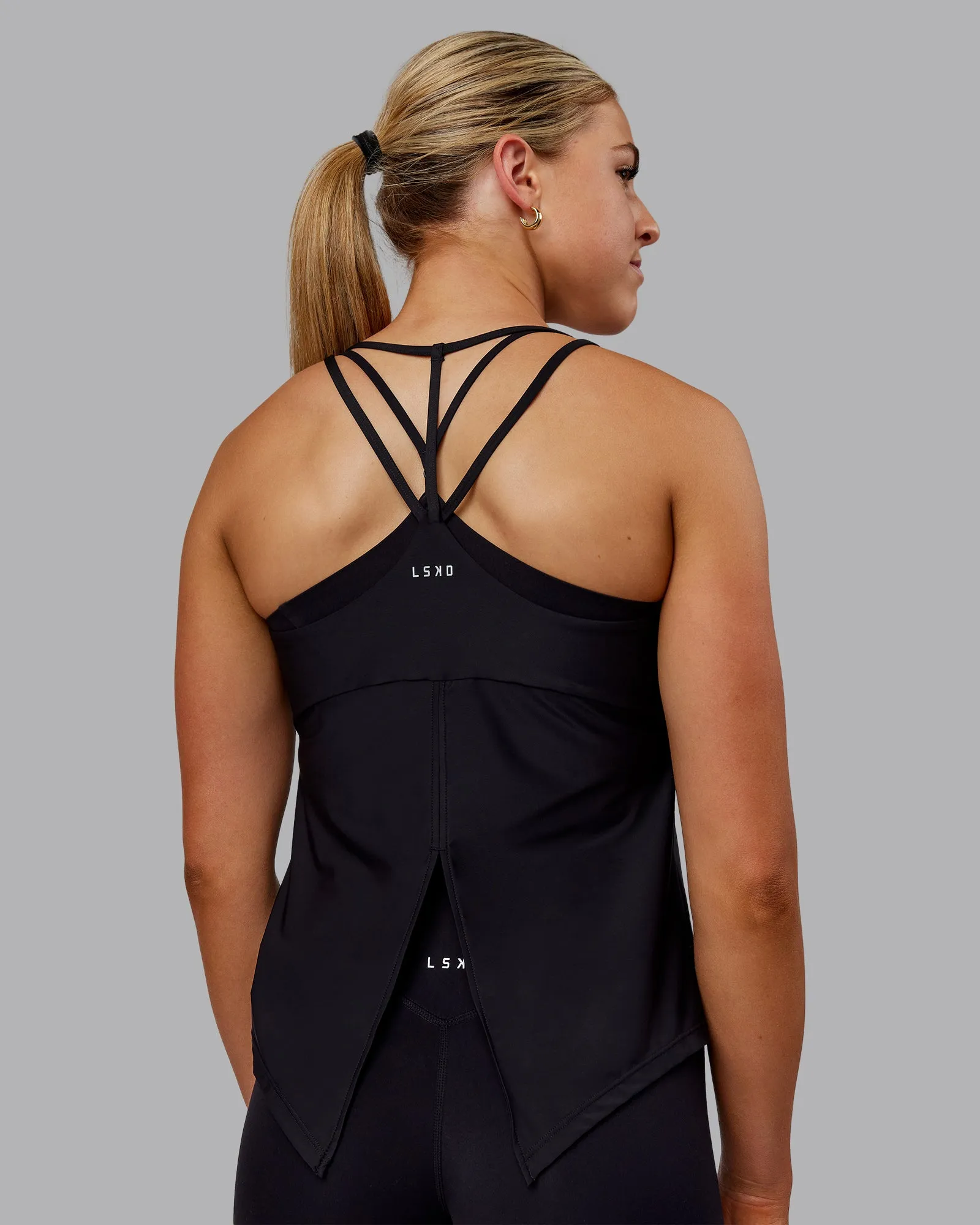 Apex Lightweight Performance Tank - Black