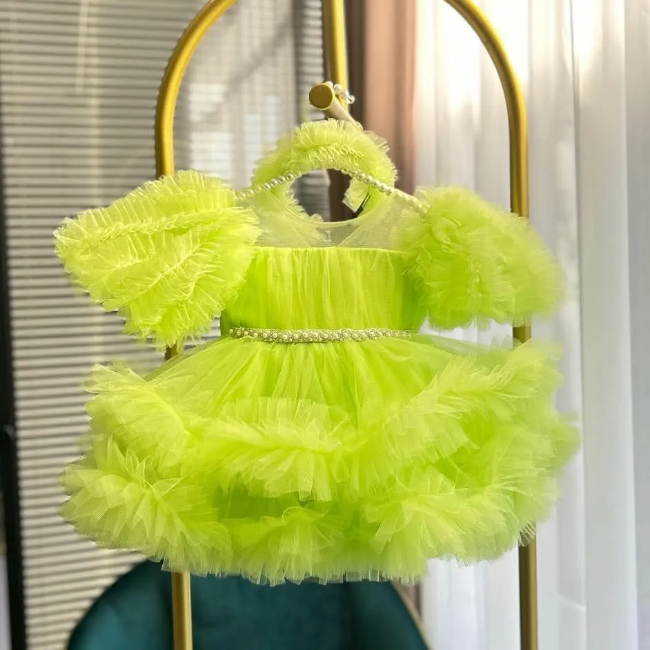 Baby birthday dress sweet and cute puff sleeve princess dress piano playing host catwalk dress
