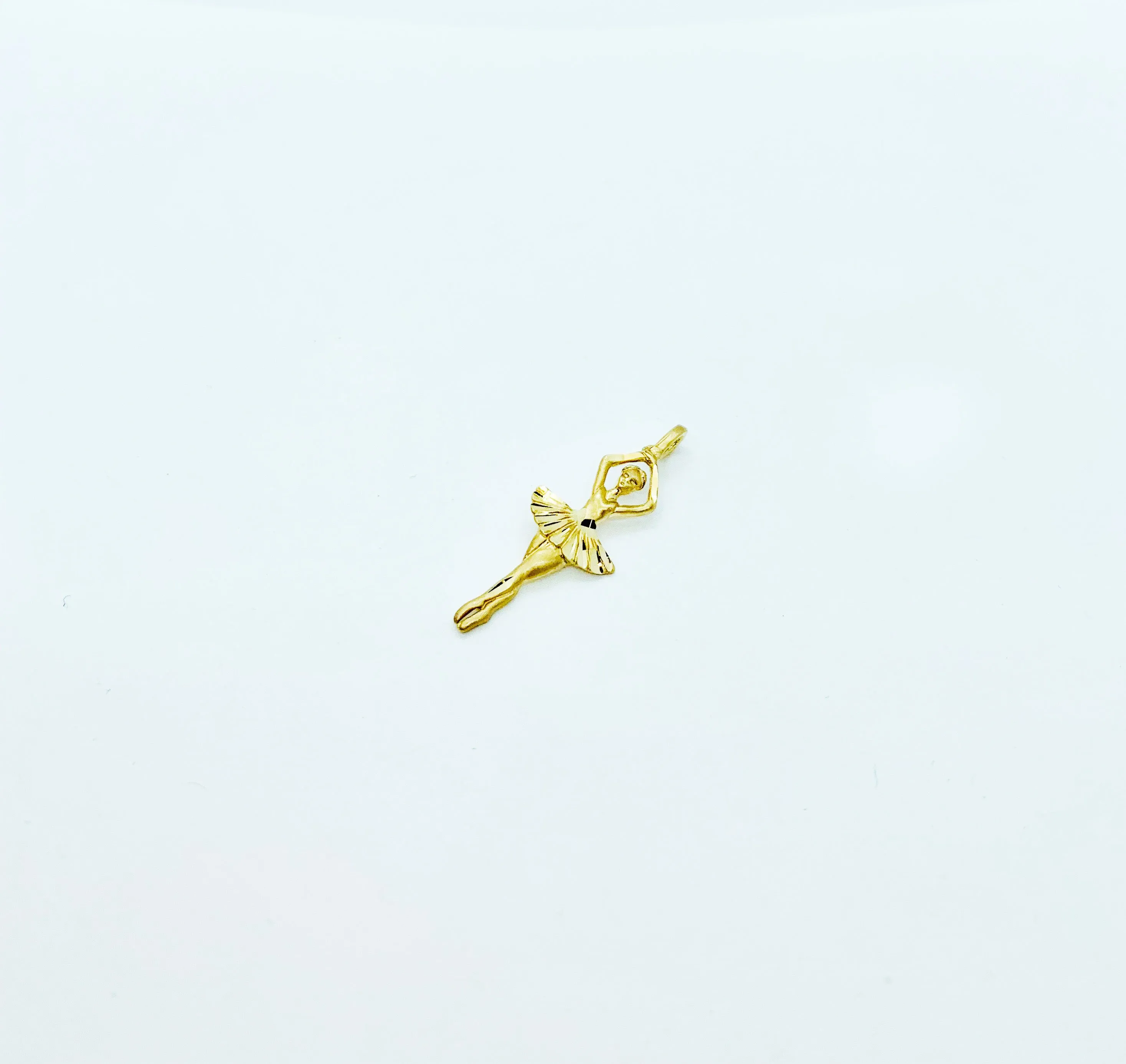 Ballerina Diamond Cut Pendant (14K)