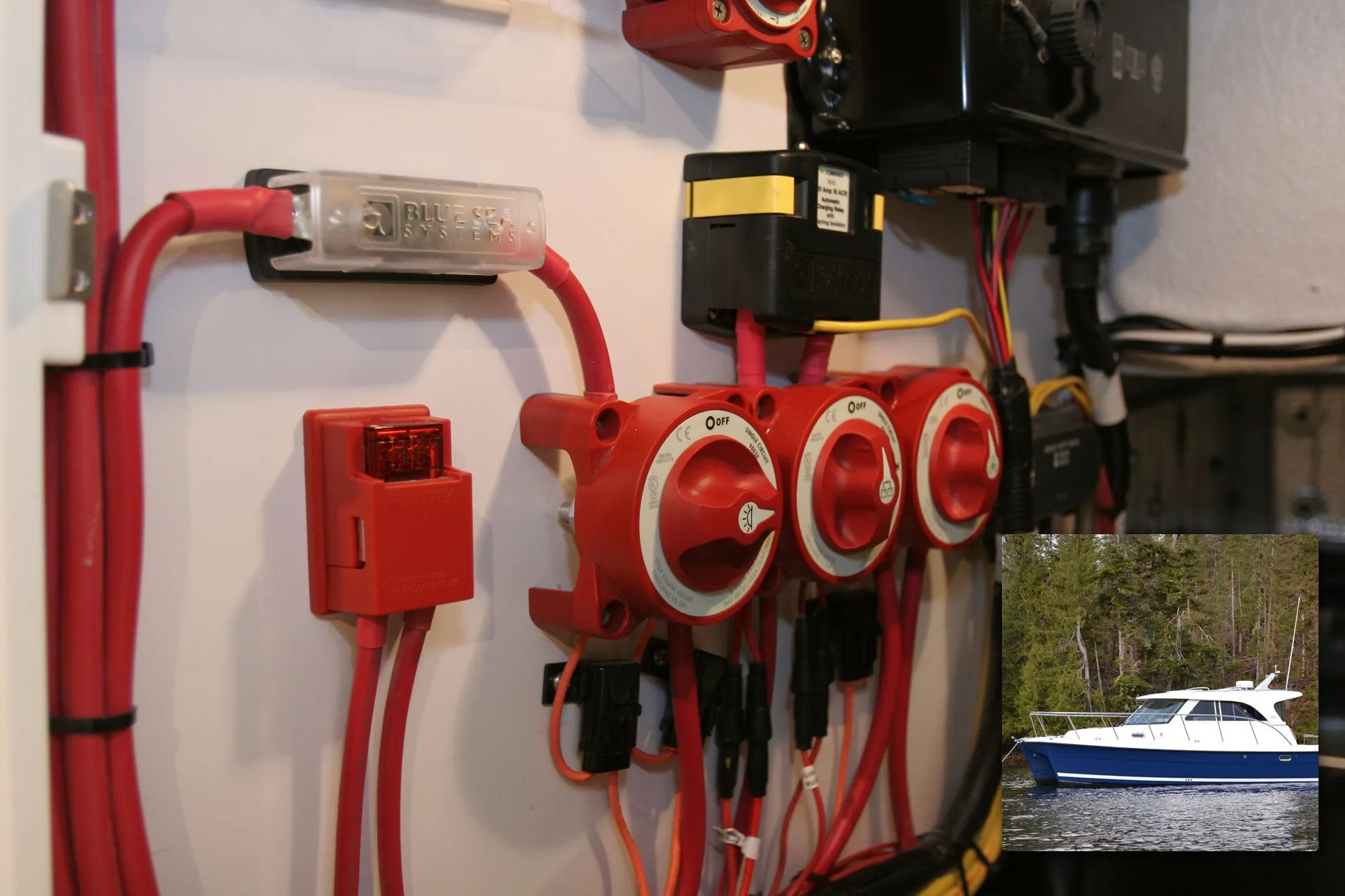 Blue Sea 9003E e-Series On/Off Battery Switch
