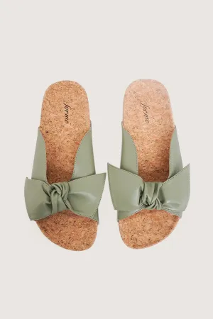 Bow Cork Sliders