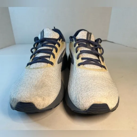 Brooks Men's Signal 3 Neutral Running Shoe
