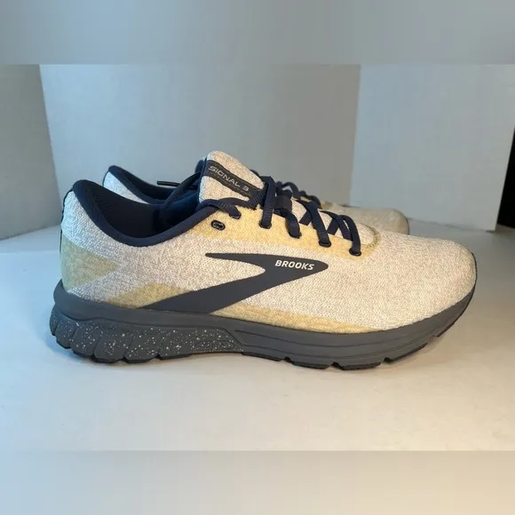 Brooks Men's Signal 3 Neutral Running Shoe