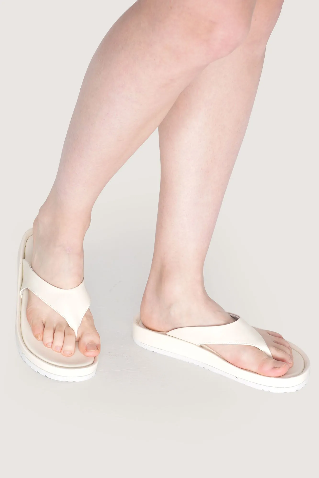 Chunky Thong Sliders