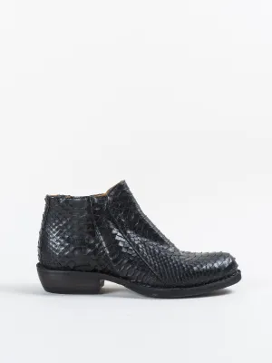 clary ankle boot