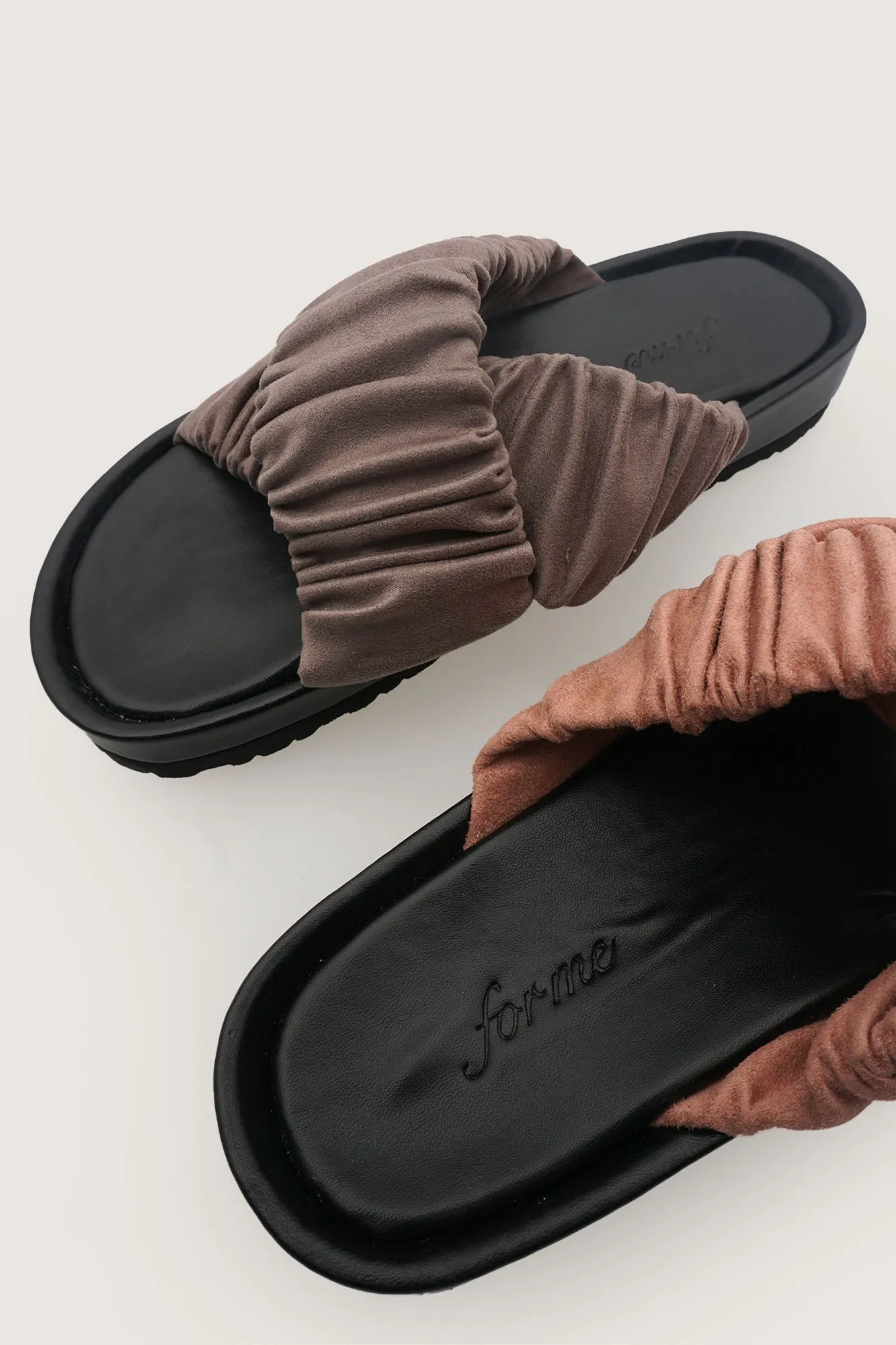 Criss Cross Ruched Sliders