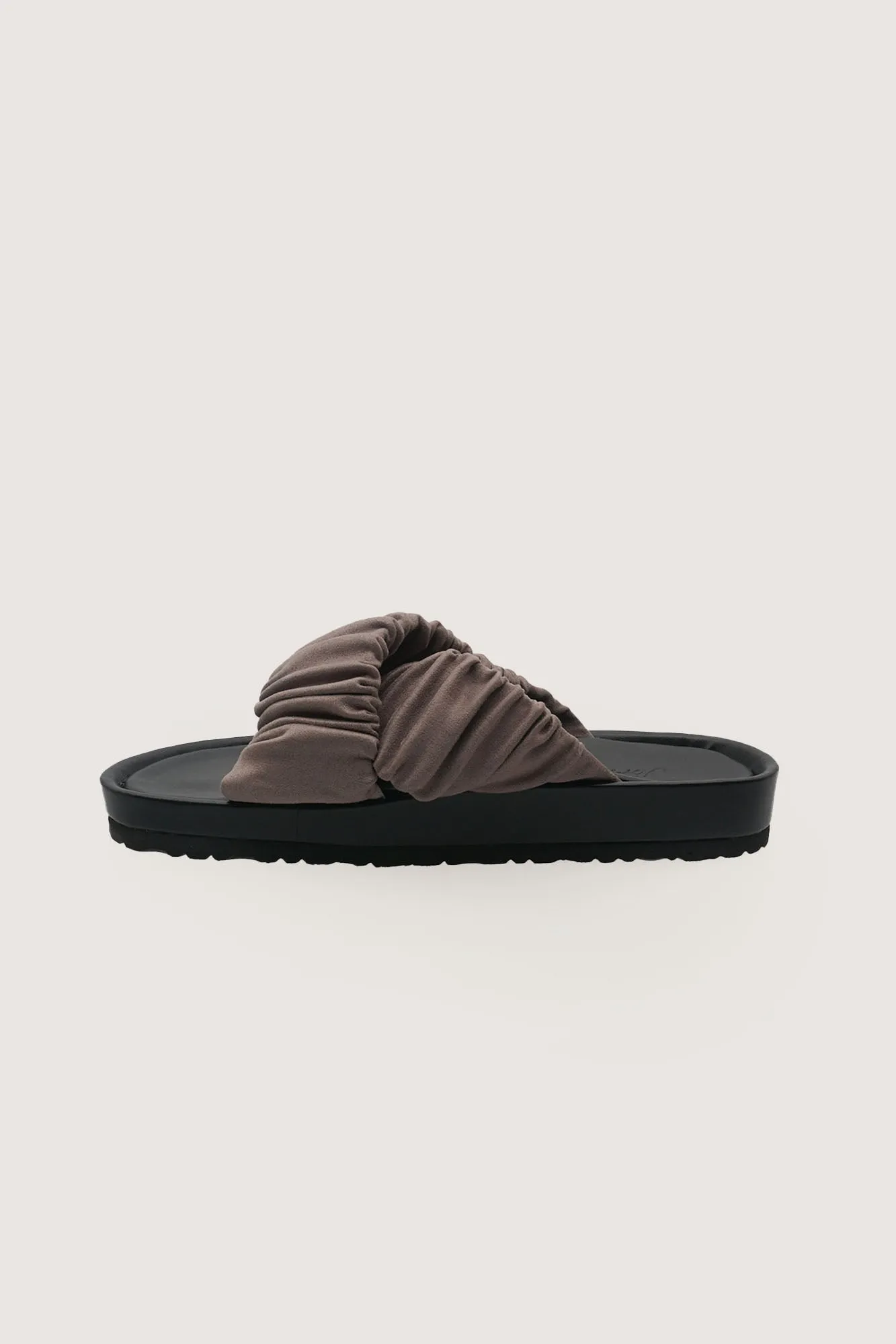 Criss Cross Ruched Sliders