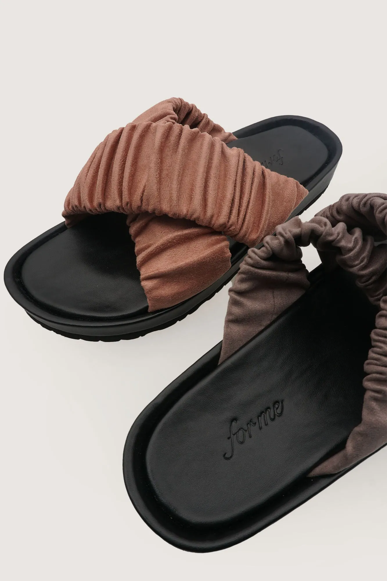Criss Cross Ruched Sliders