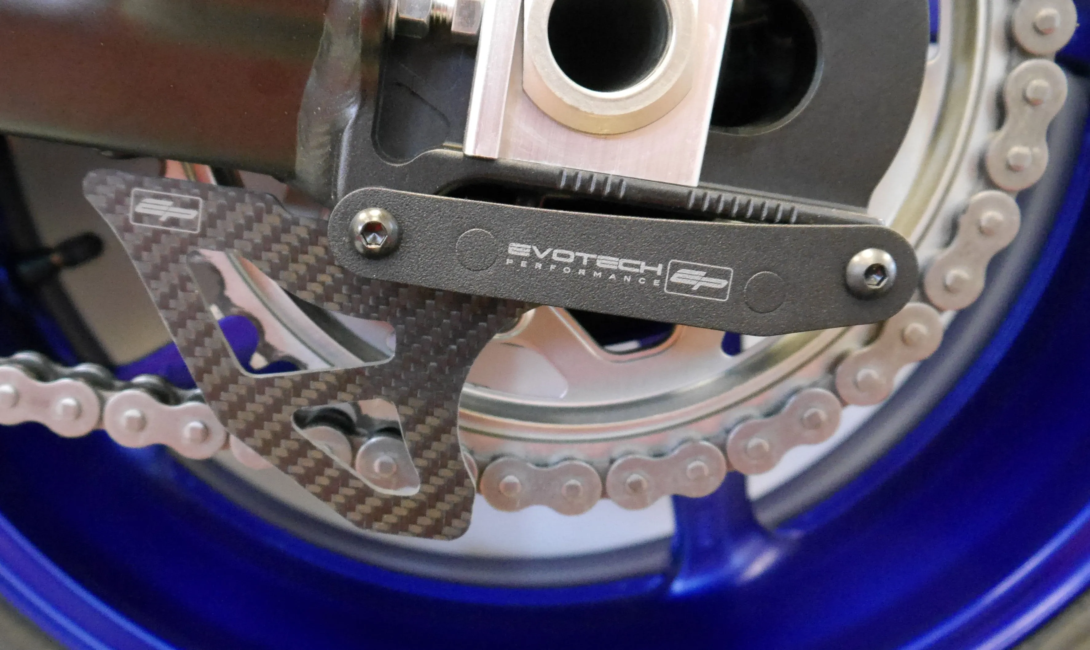 Evotech Yamaha YZF-R6 Carbon Fibre Toe Guard (2017 )