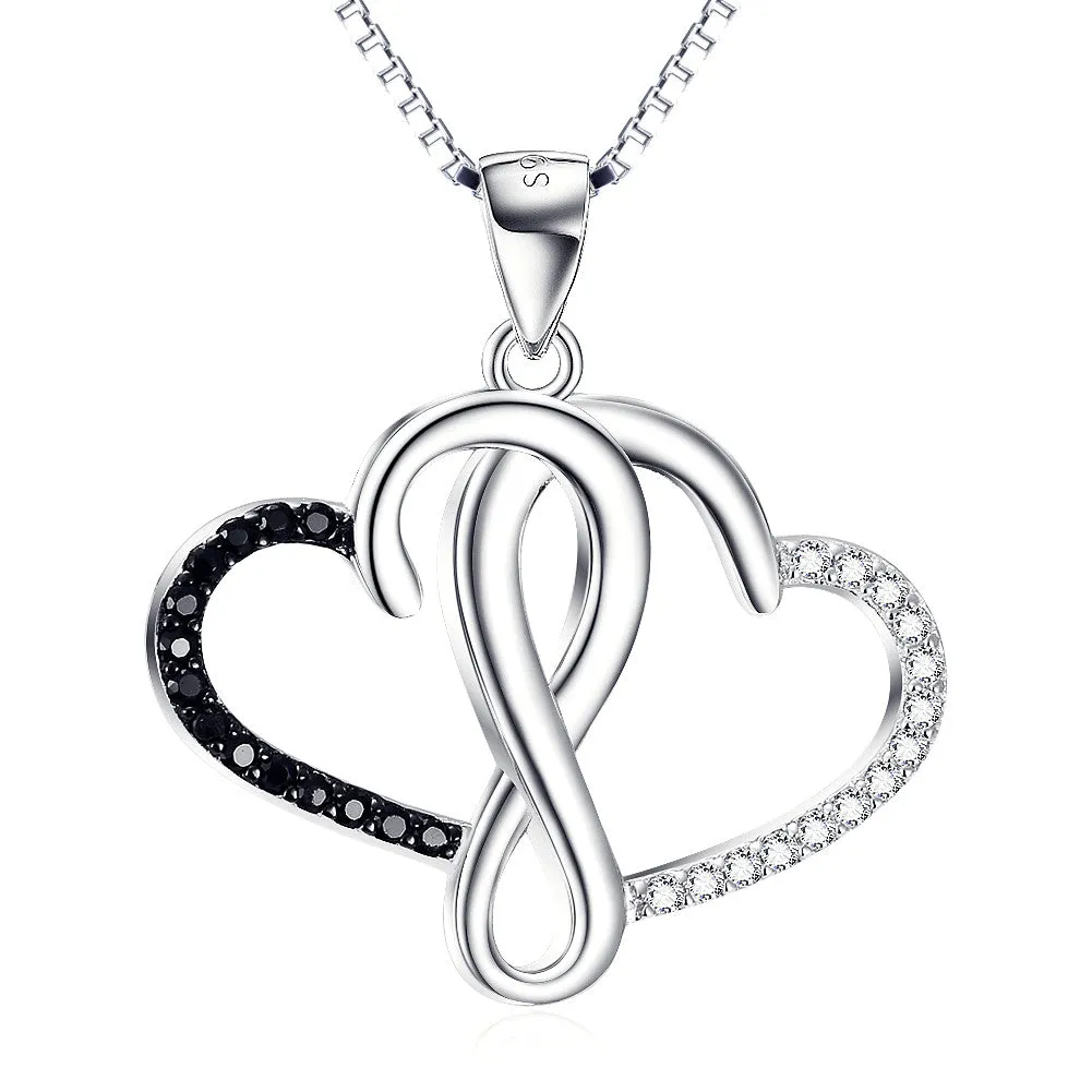 Intertwined Hearts Pendent Necklace