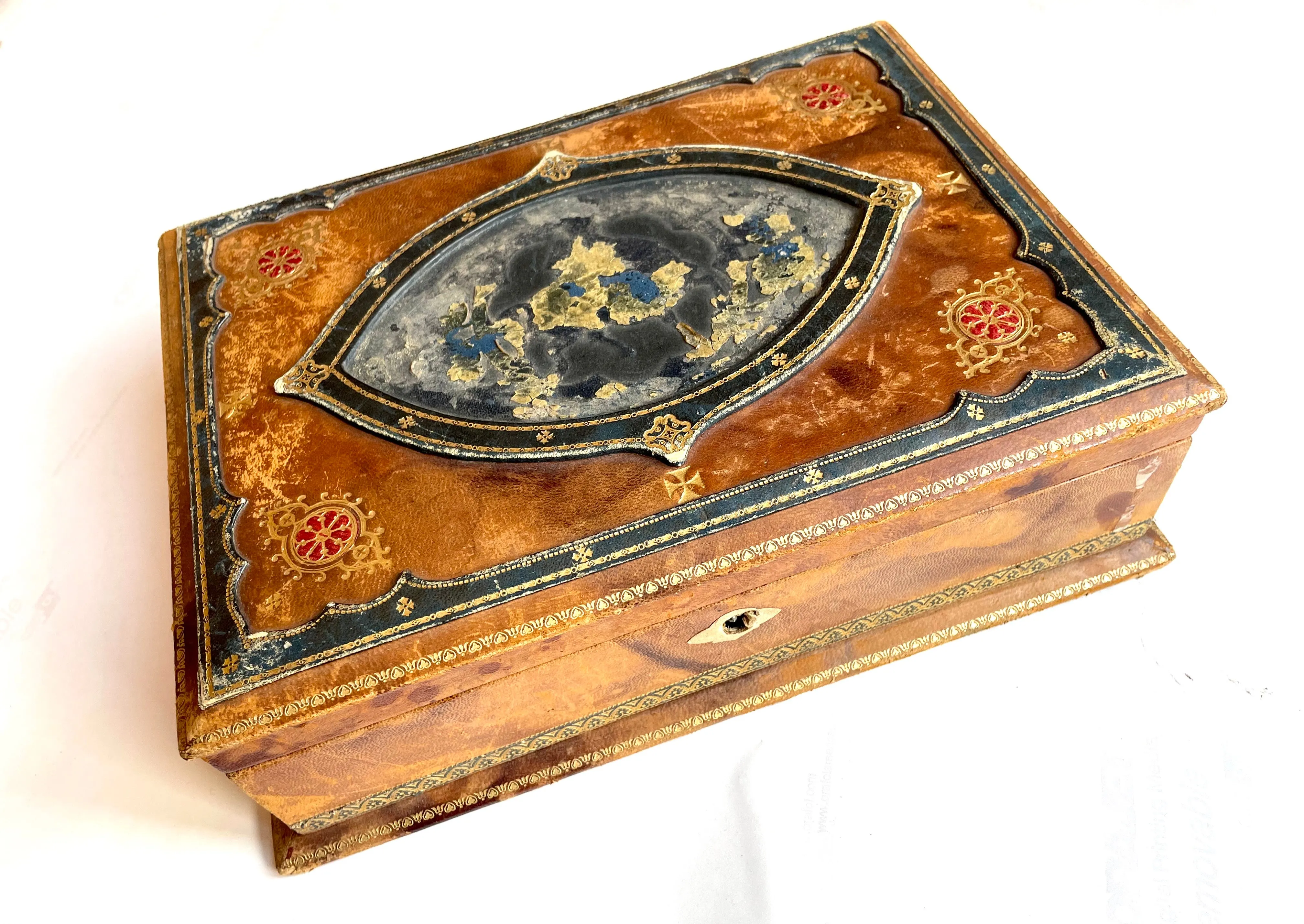Italian Leather Box w/Lapis Inlay