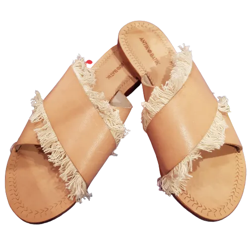 Leather mules