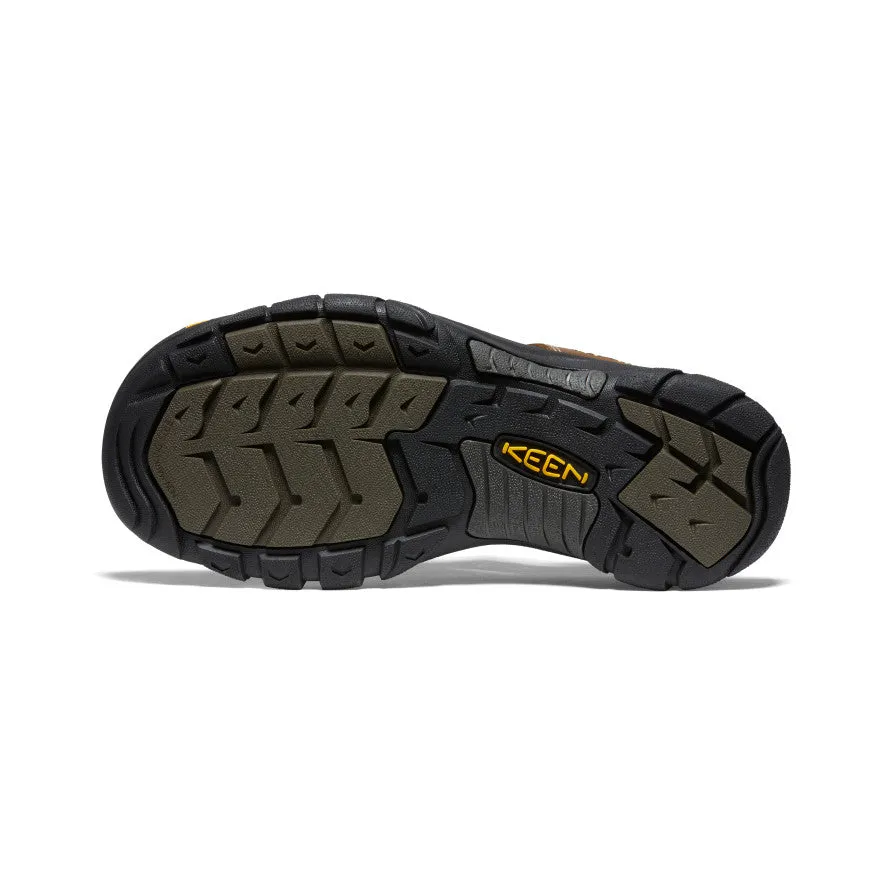 Men's Newport Leather Sandal Wide (Wide)