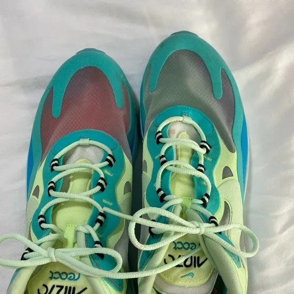 Men's Nike 270 React 'Psychedelic' Art Hybrid Lifestyle Shoe-14