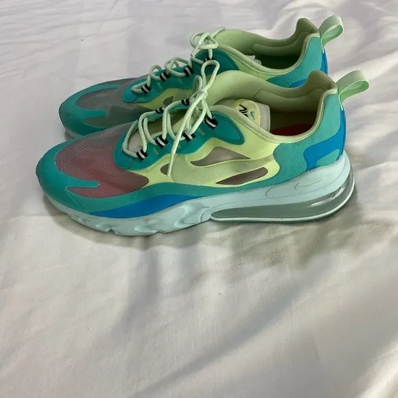 Men's Nike 270 React 'Psychedelic' Art Hybrid Lifestyle Shoe-14