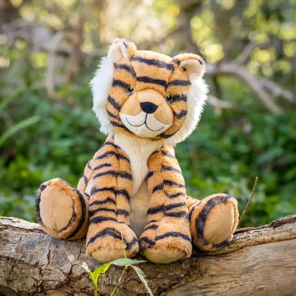 Nana Huchy Tesh the Tiger
