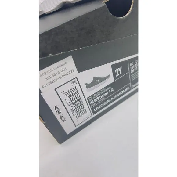 NEW! UNDER ARMOUR 3025513 Y SHOE 001-BLK 2Y