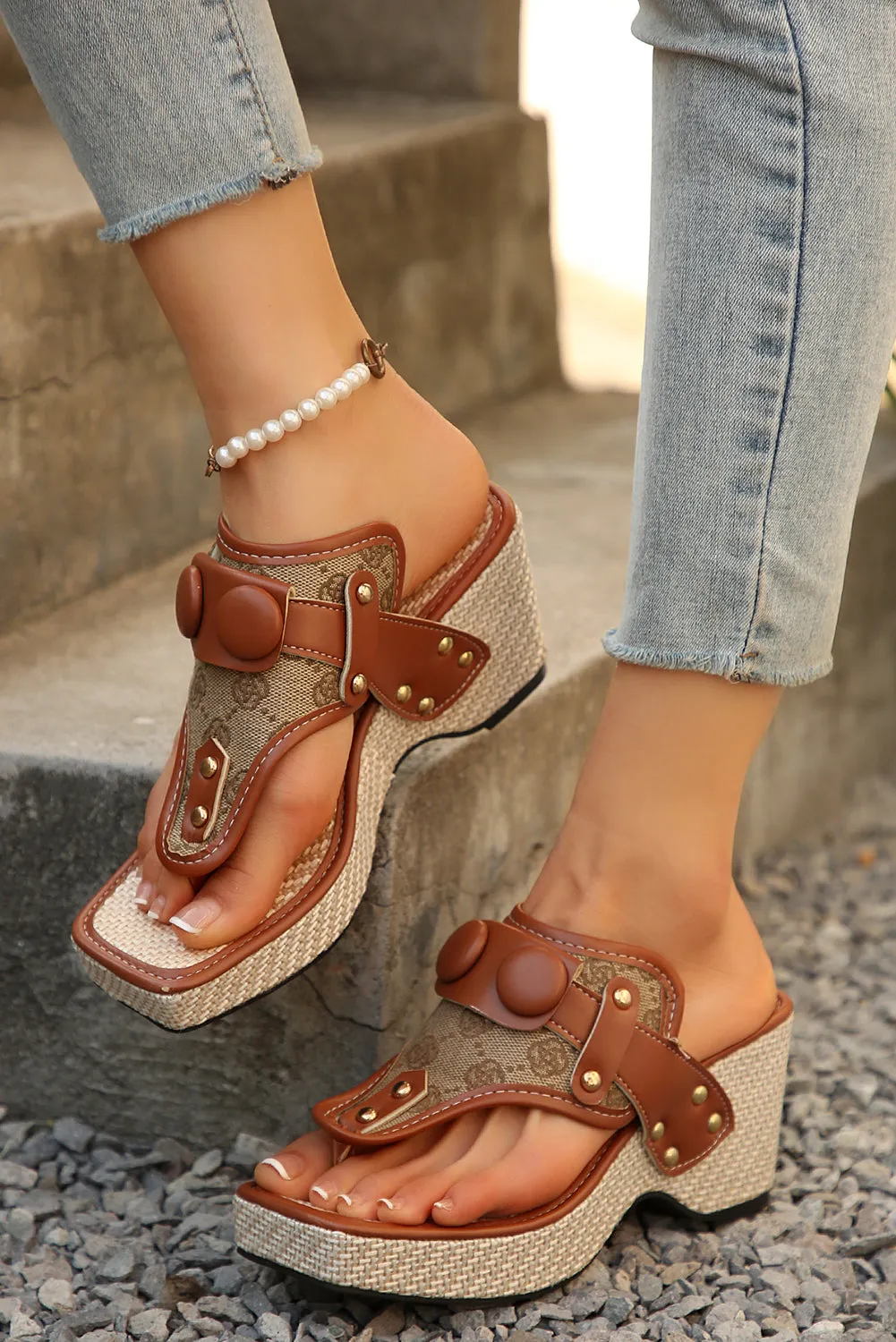 PU Leather Rivet Woven Wedge Sandal