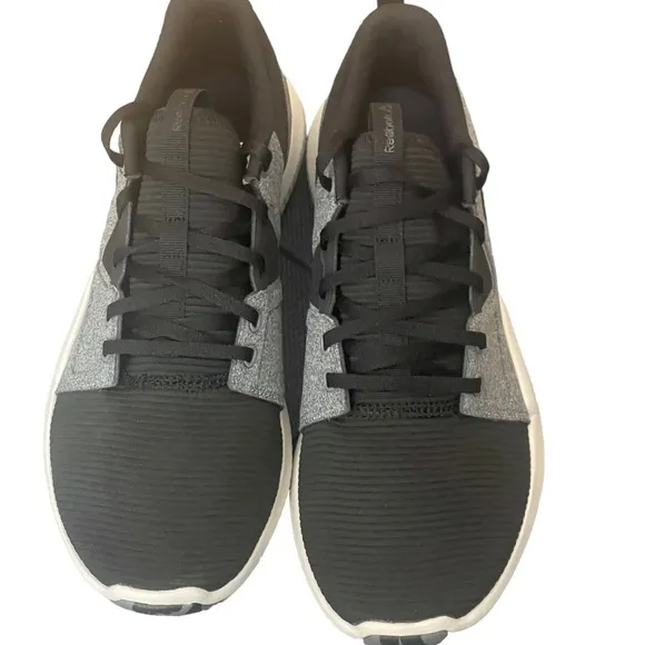 Reebok Mens Hydrorush TRBlack Gray Running ShoesSneakers - Size 8