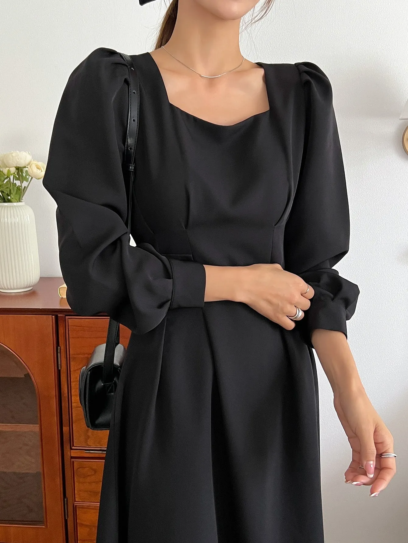 Square Neck Lantern Sleeve Plicated Detail Dress