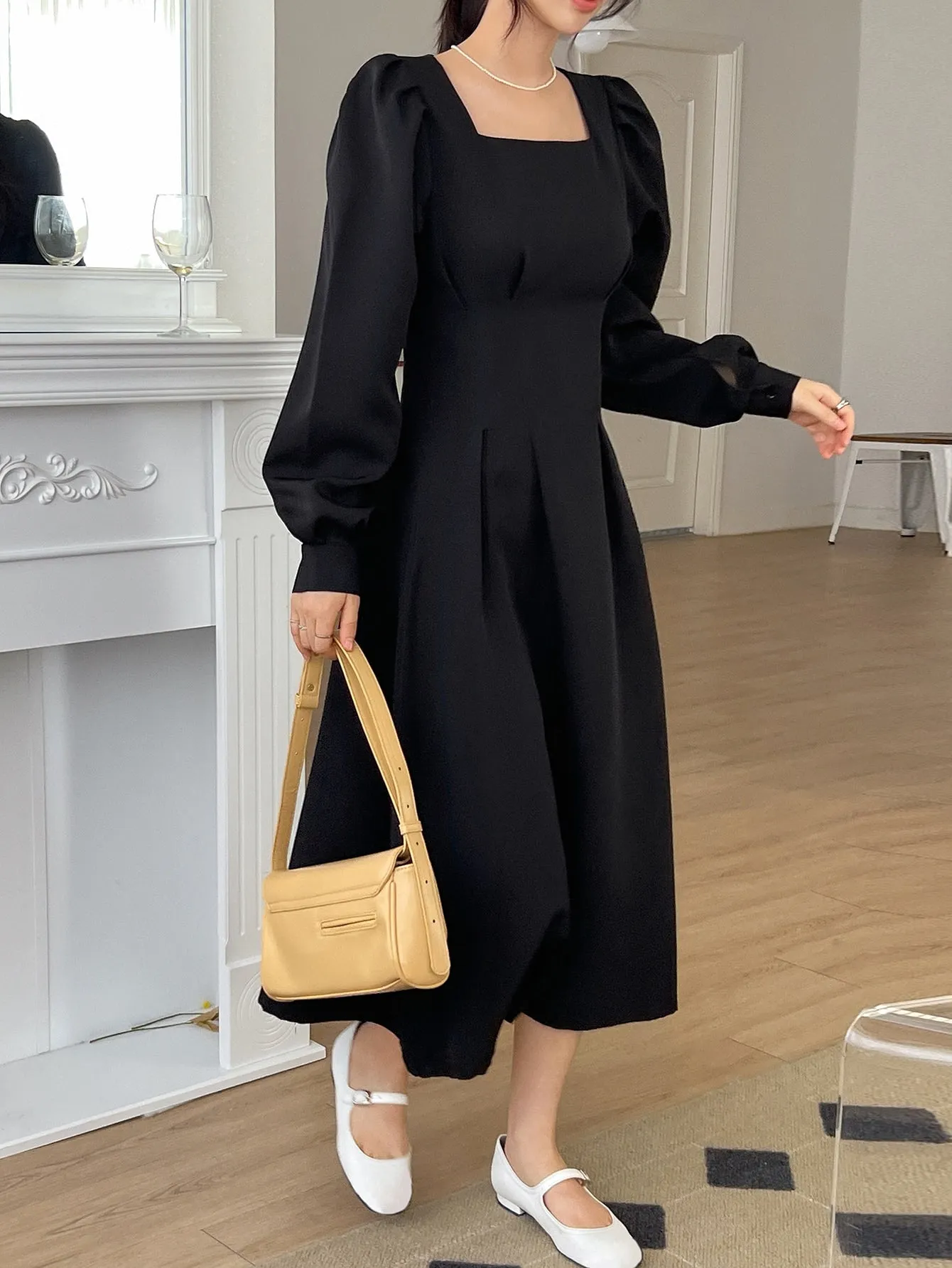 Square Neck Lantern Sleeve Plicated Detail Dress