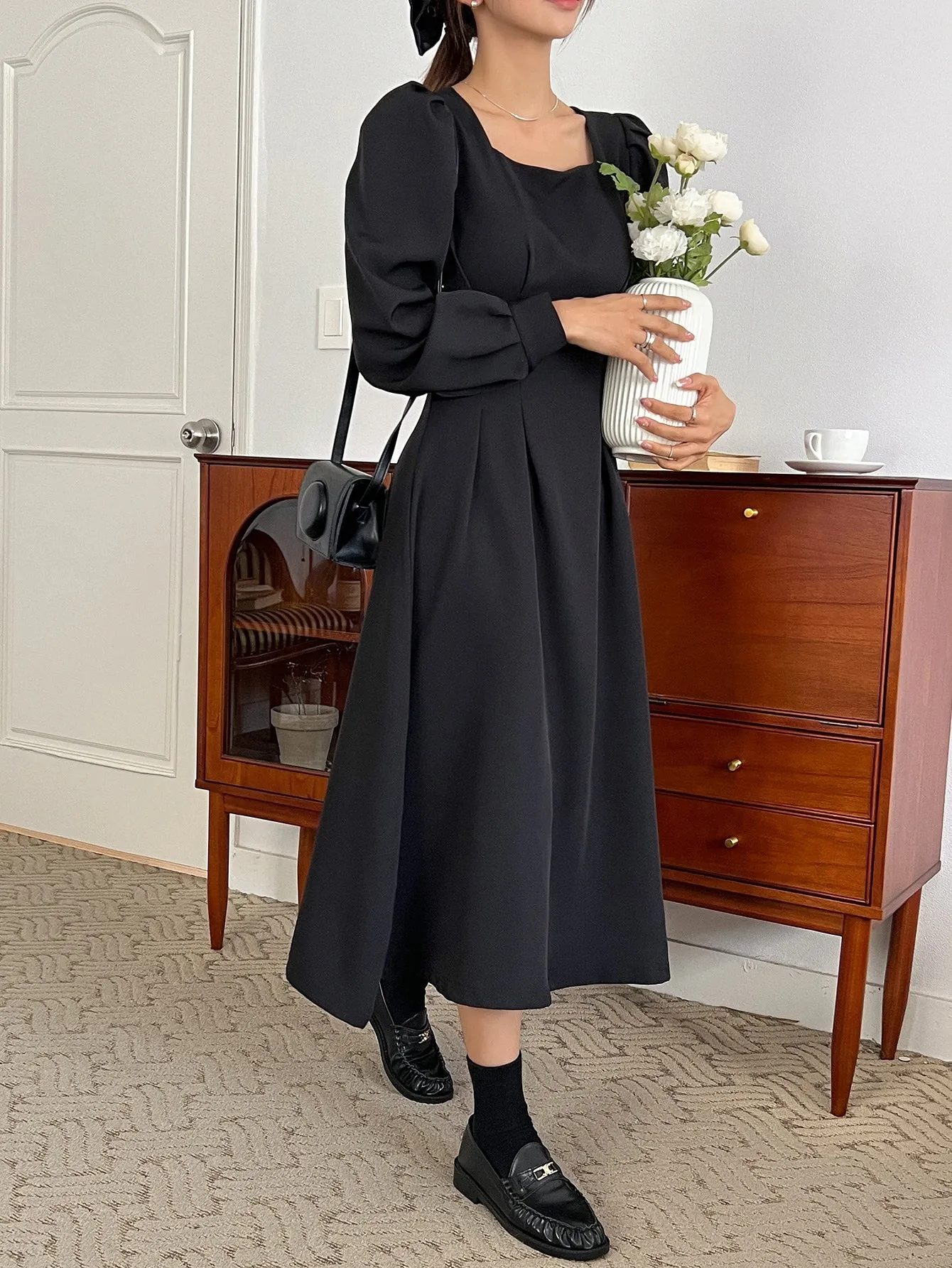 Square Neck Lantern Sleeve Plicated Detail Dress