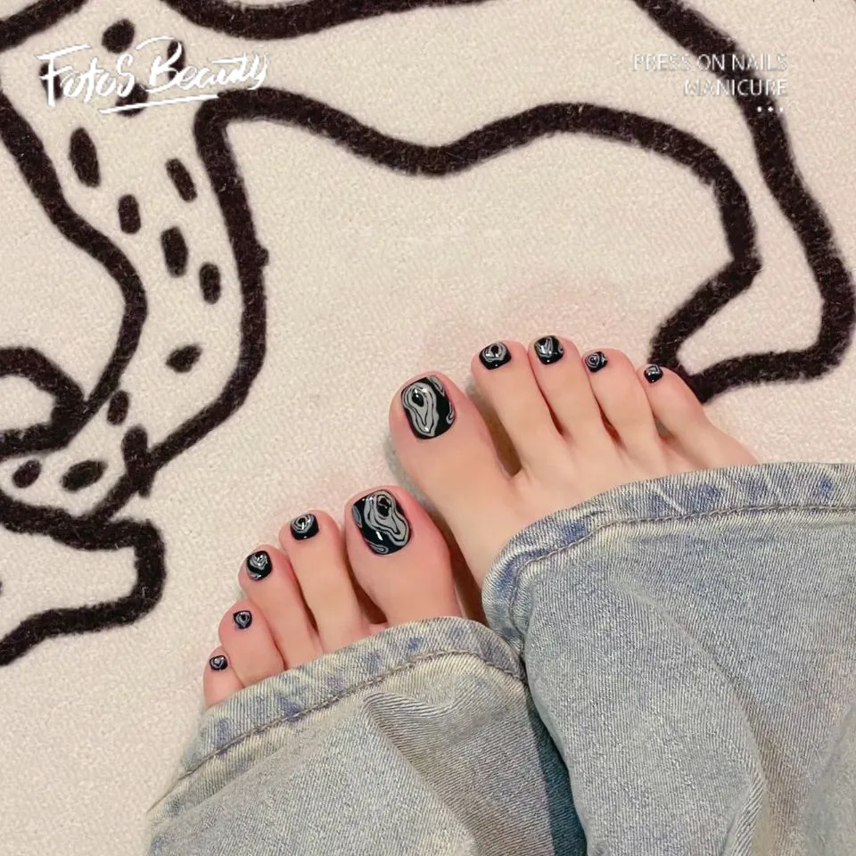 Square Toe Mysterious Pattern
