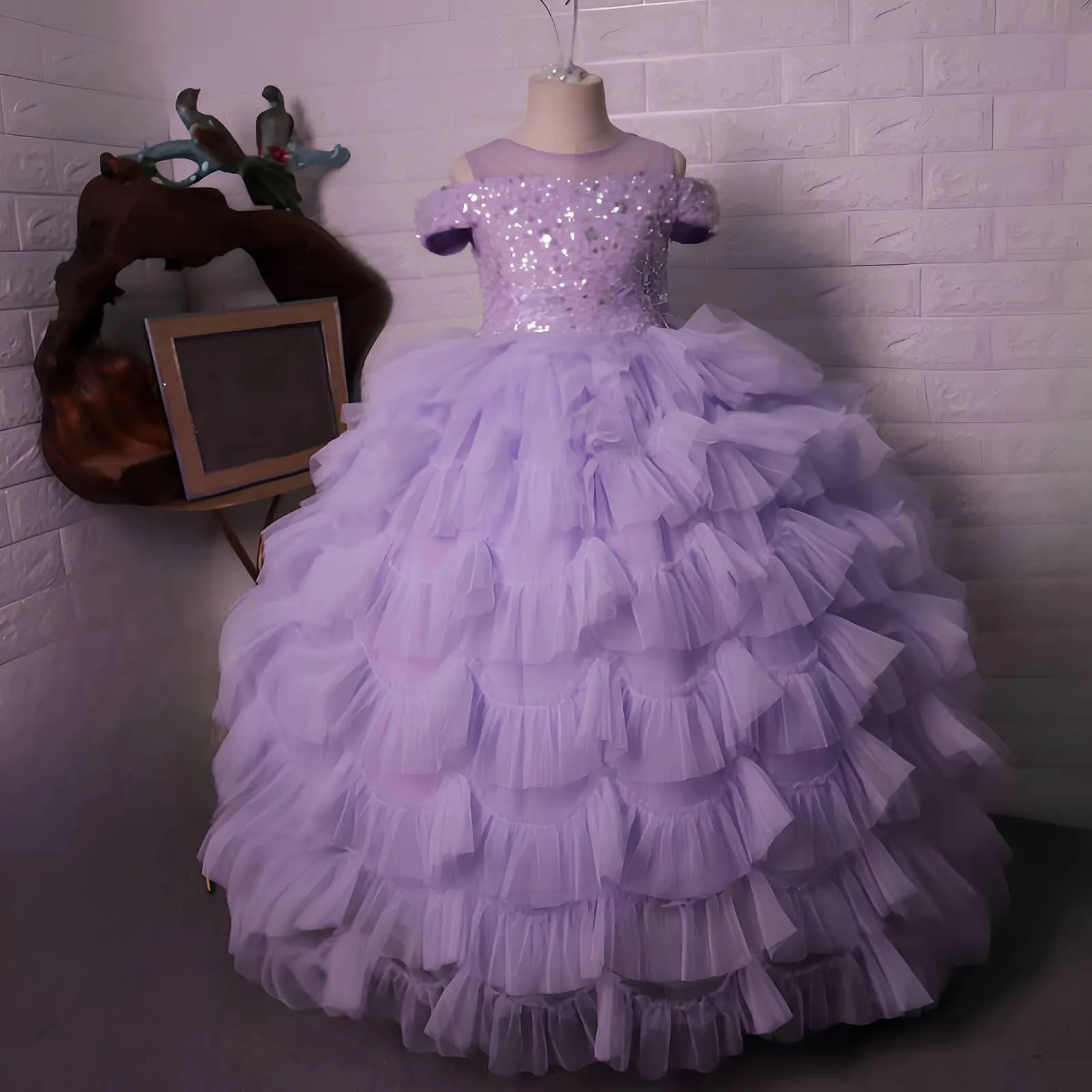 Stage piano performance children's elegant evening dress sequin cake dress