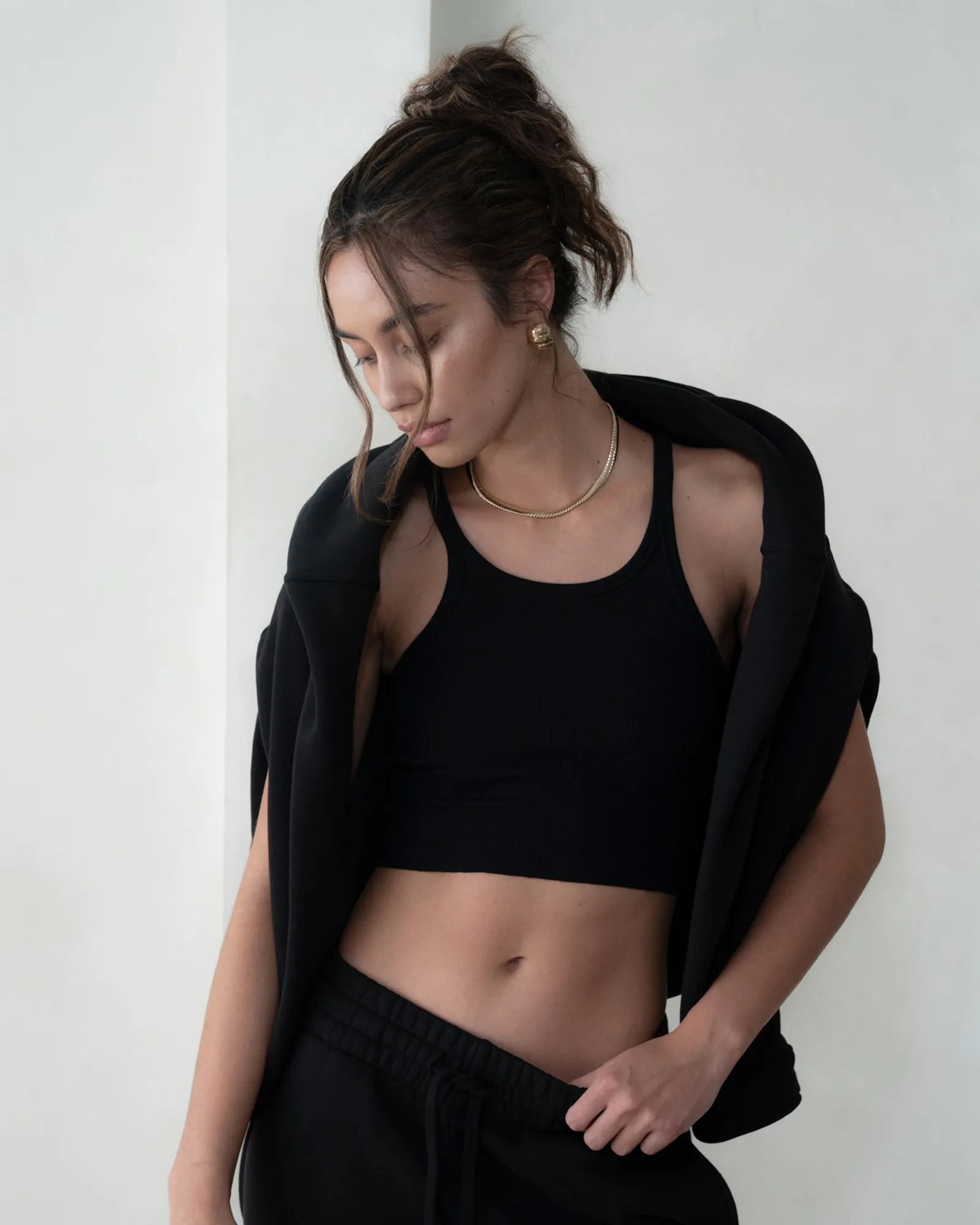 STRAPPY TANK IN BLACK