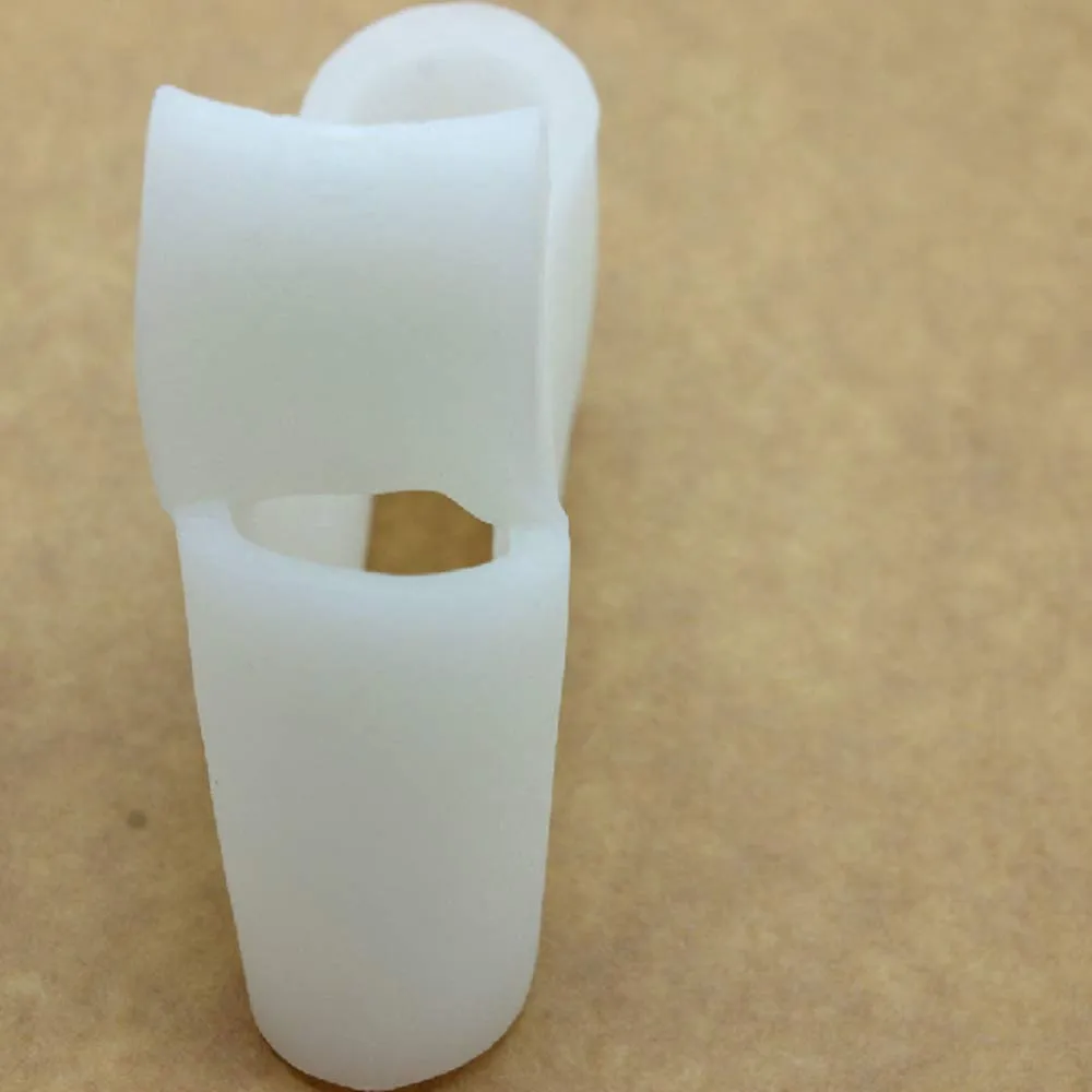 Toe Separator / Bunion Corrector/Splint - (1 Pair, one for each foot)