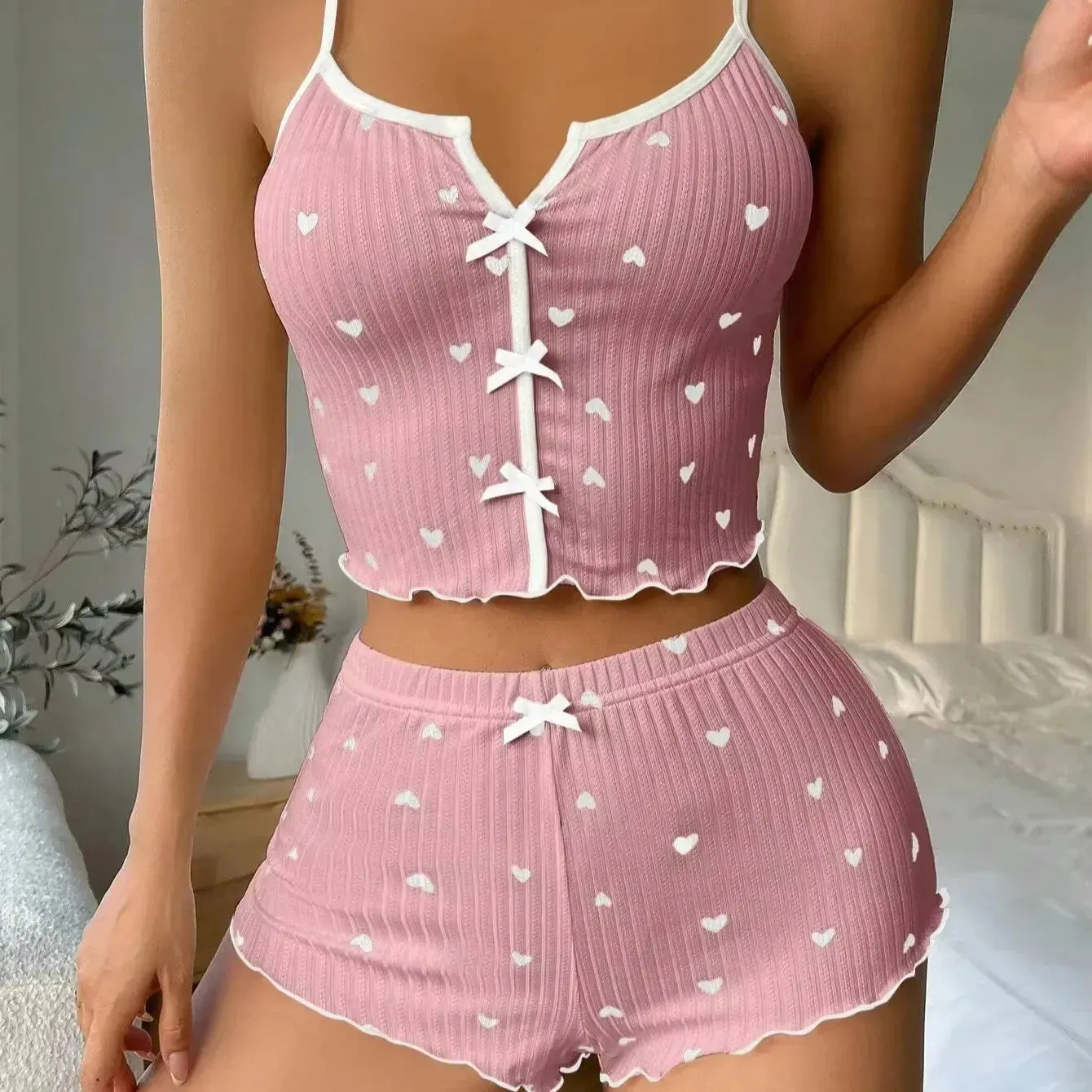 Trendy Heart shaped Print Contrast Color trendy pajamas Set With Suspender Front Slit Home Suit sleepwear
