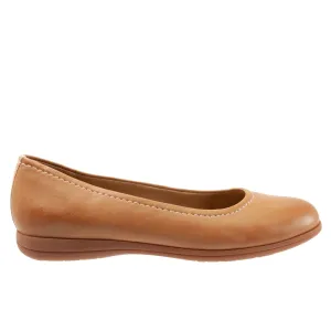 Trotters Darcey T1904-253 Womens Brown Wide Leather Ballet Flats Shoes
