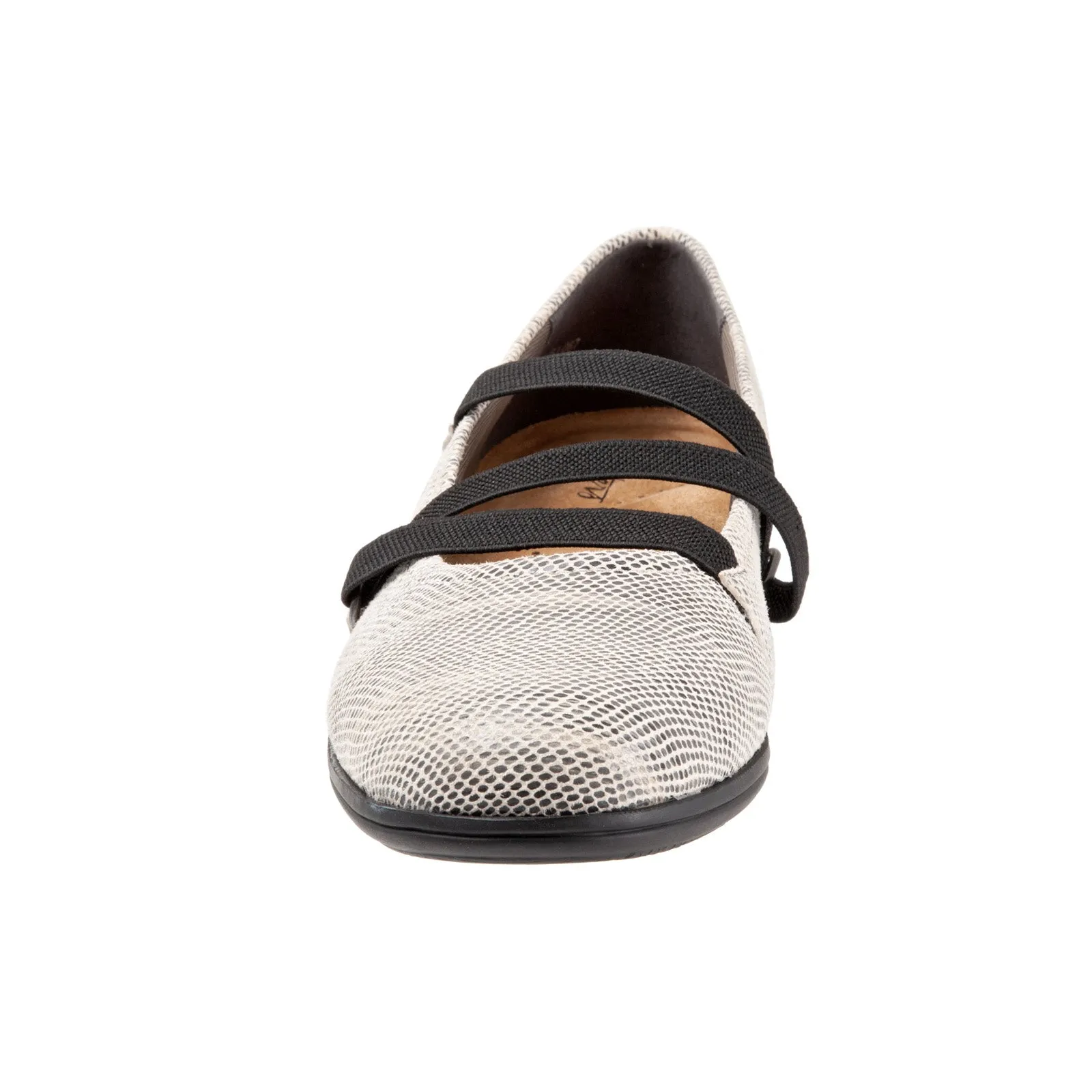 Trotters Della T1953-067 Womens Beige Narrow Leather Ballet Flats Shoes