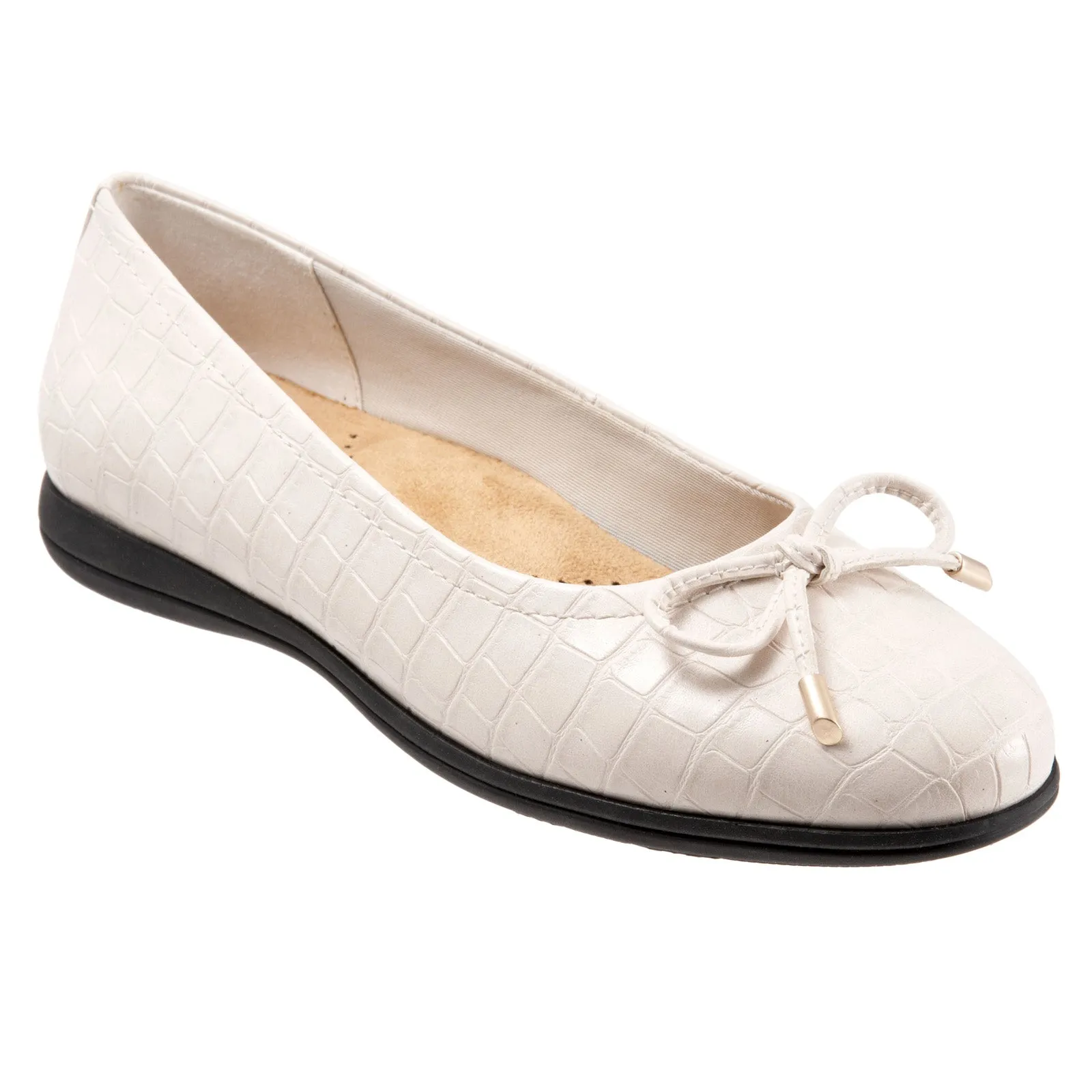 Trotters Dellis T2054-115 Womens Beige Wide Leather Ballet Flats Shoes