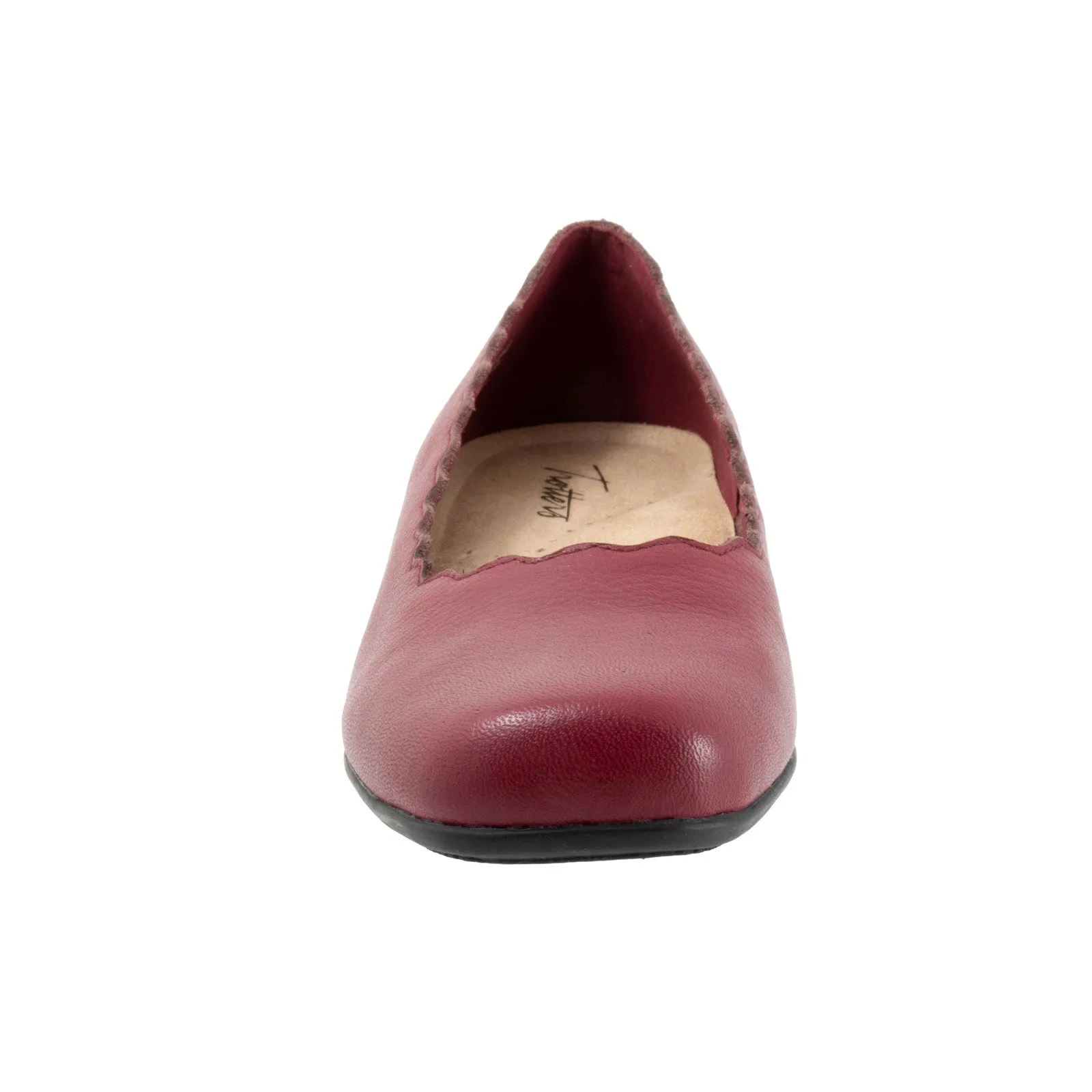 Trotters Sabine T2255-642 Womens Red Leather Slip On Ballet Flats Shoes