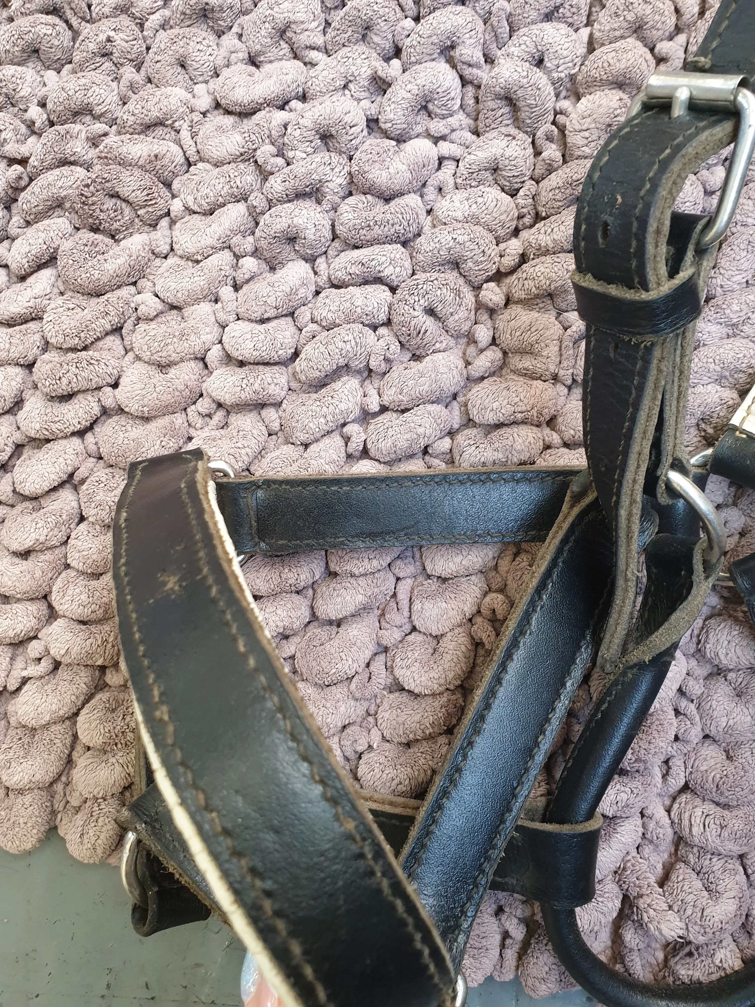 Used black leather cob size headcollar FREE POSTAGE☆